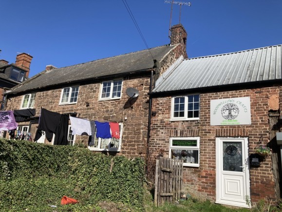 9c48a17e 87f7 4646 84ca 7995c7de3de9_web