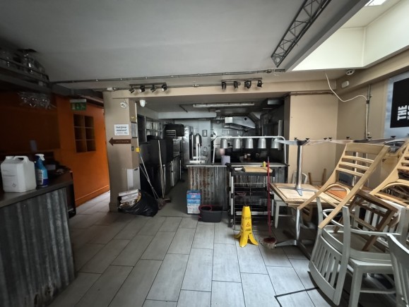 2df62ebe ec03 4a78 b5fb 71f41a8f30cd_web