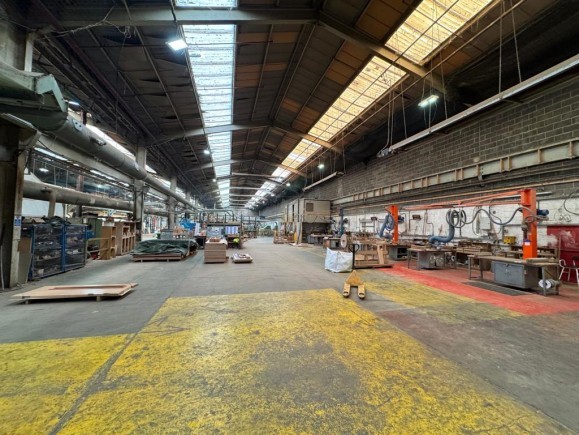 a682b6d3 2bb7 4f91 97b4 658a1941c417_web