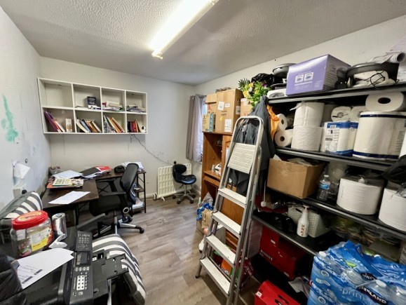 e8b58244 61e9 4c90 8658 6bc5bde24aed_web