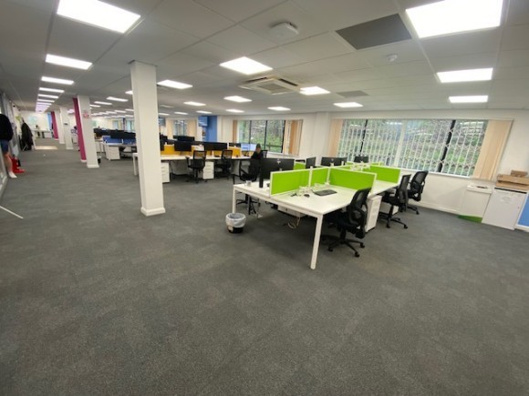 f5ca1005 b761 47da bee1 c95e47b95374_web