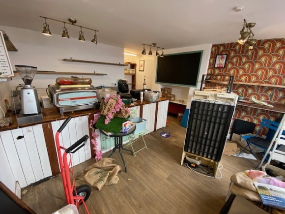 e440c307 6460 438a 8dca 122eed1ef6cb_web