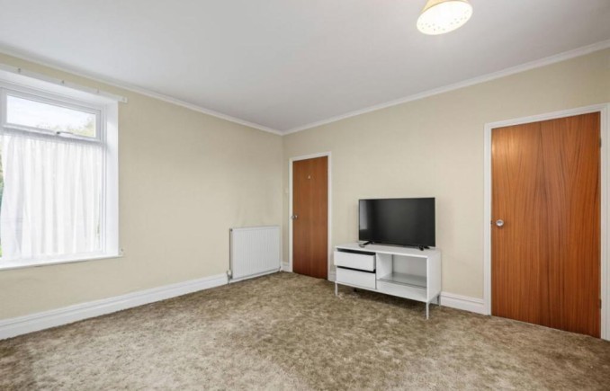 19043c01 3c09 45e1 91d9 c2a5bd0ce111_web