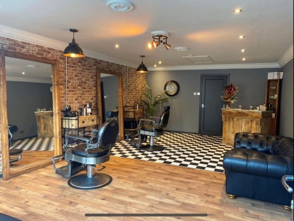 f6f37a56 b473 4ab3 8188 2d53f4a4f386_web