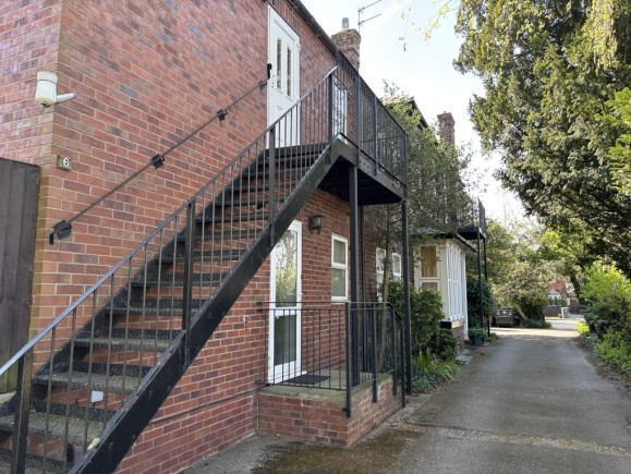 6a08a885 bb66 44bd a95e d160e621eab2_web