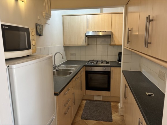 a43951c8 41b7 4e86 8886 1e91ee334f42_web