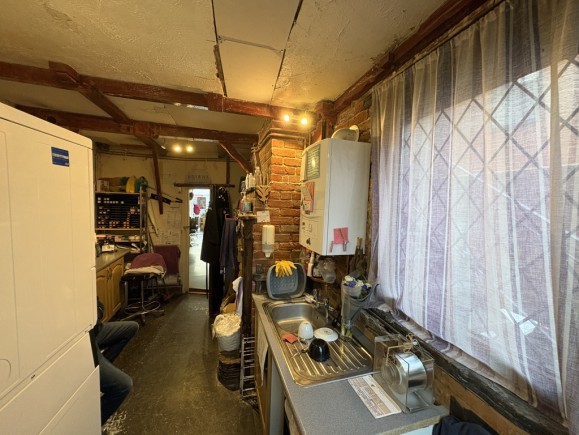 d29a099d 398a 435d 8020 edc99d2c707b_web