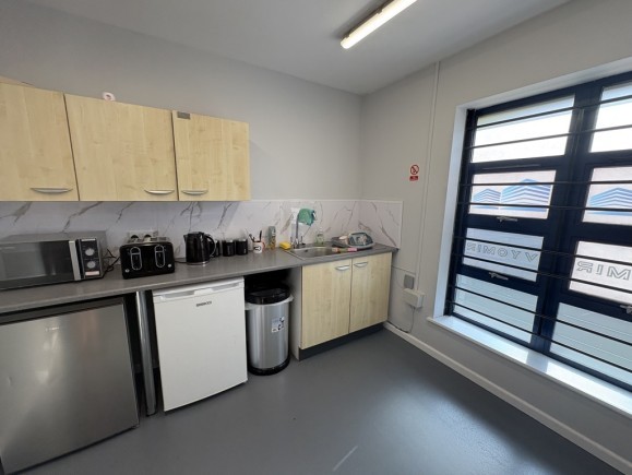 1768b276 7cc1 4a40 9572 749b28ba9703_web