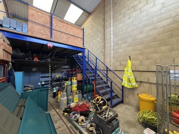 94e4334a 9e3a 4143 808a 7c0f30a67ac1_web