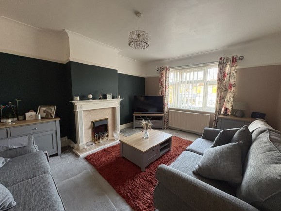 759d241a 39de 4907 b476 bf6131382fa7_web