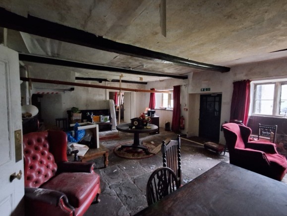 09c06d77 8c75 4478 899b 4b56880998d9_web