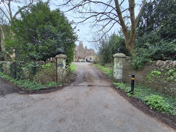 4b43ad74 7d82 45cf bba5 b24c91c46d99_web