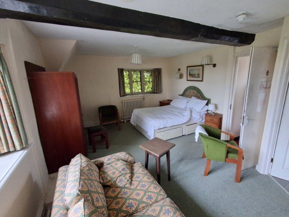 cc0ee4db 561b 462f b789 de7bb9967e84_web