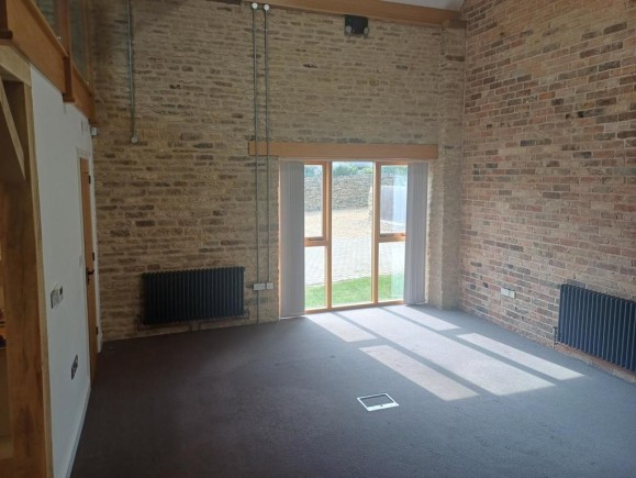 7d9fe0d0 d7fb 46dc bd8d 91434dd036c6_web