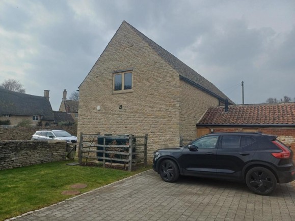 f544749b f510 4121 8419 bdc345c46dc5_web