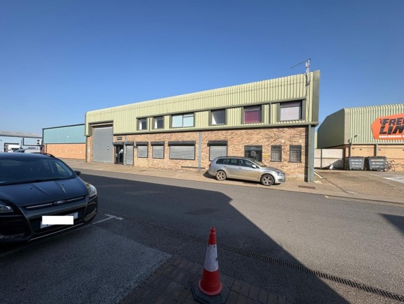 70a833b1 3041 4817 b3cc 0d18f5e577ac_web