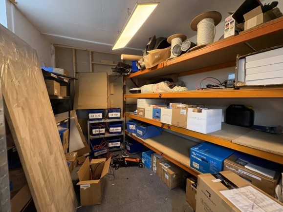 8dbe8a8e c8b9 4294 a339 02774ef5b03a_web