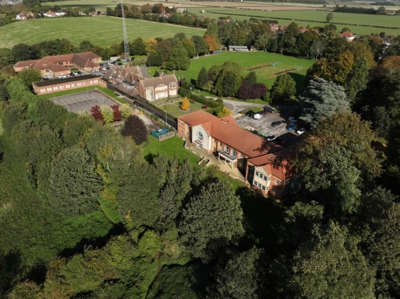 482494e4 a1ca 414d 9afe e1fd2fe77f17_web