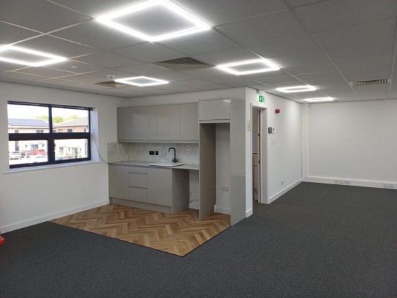 2cec7904 0171 4dcc a27a f7756cffea71_web