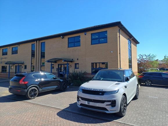 8b863a12 d60c 4c7c a4a7 f3e1563a3cd6_web