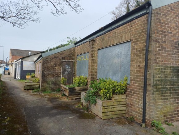 3b9b2c89 b097 4620 9b60 c5b0c4b4d35d_web