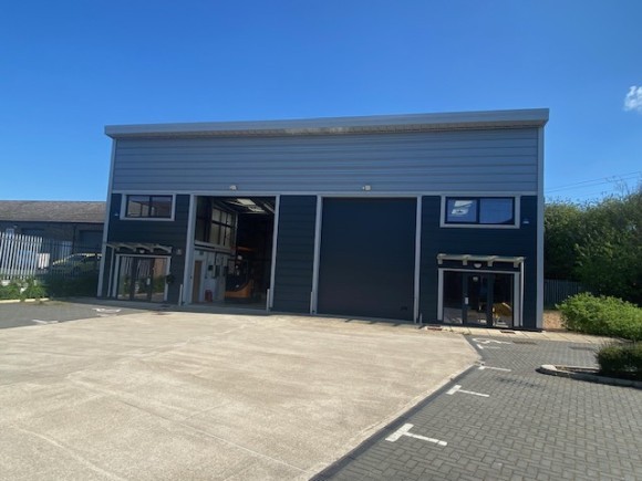 422348e5 e839 4cd6 9d68 35a491585bac_web