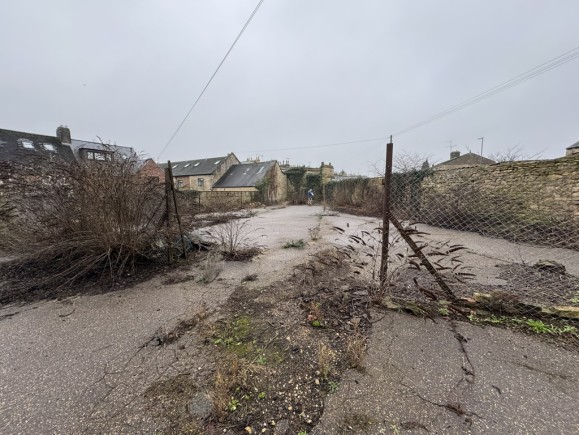 e3fd5f46 c994 4851 bfae 69872154302c_web