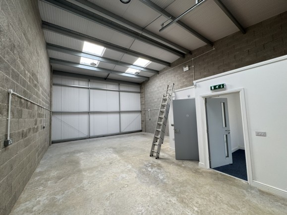 29a75f9e 603e 45c0 bf56 35718b48dc95_web