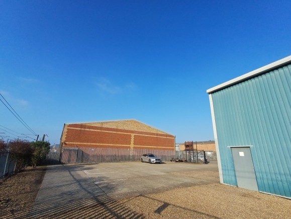 a7bfd039 c36c 4dba 823f 9418cbb9cff1_web