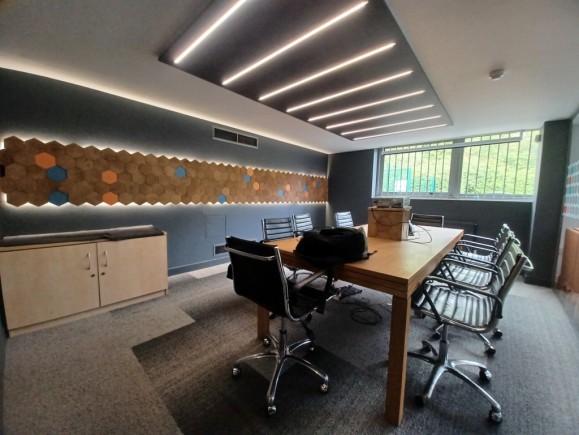 3991a7eb dd1b 45f0 bd3e 6f9c0bcab693_web