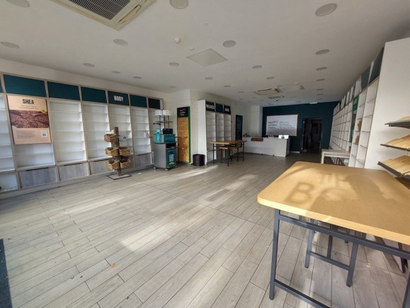 3a97b820 78fb 4afd 8022 f5d556683083_web