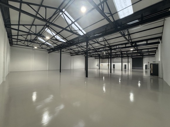 b4380c4c fc8f 4961 8931 092c6e189aa0_web