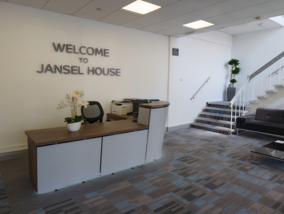 e858124b 3ae4 4256 a124 f5ab6f57c918_web