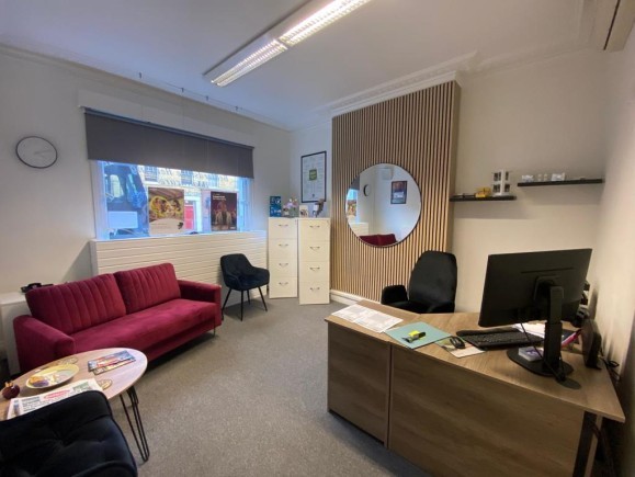 bc4abe3e 4855 4d5e 95e0 bbf2e6644704_web