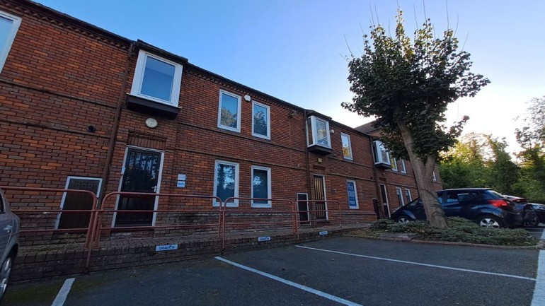 4b0f7b17 fac0 4e2c ae6a 9f6350b5739b_web