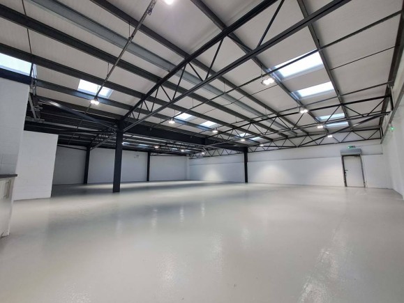 a6e94bea a8f2 44d3 bc93 b8c6430afb99_web