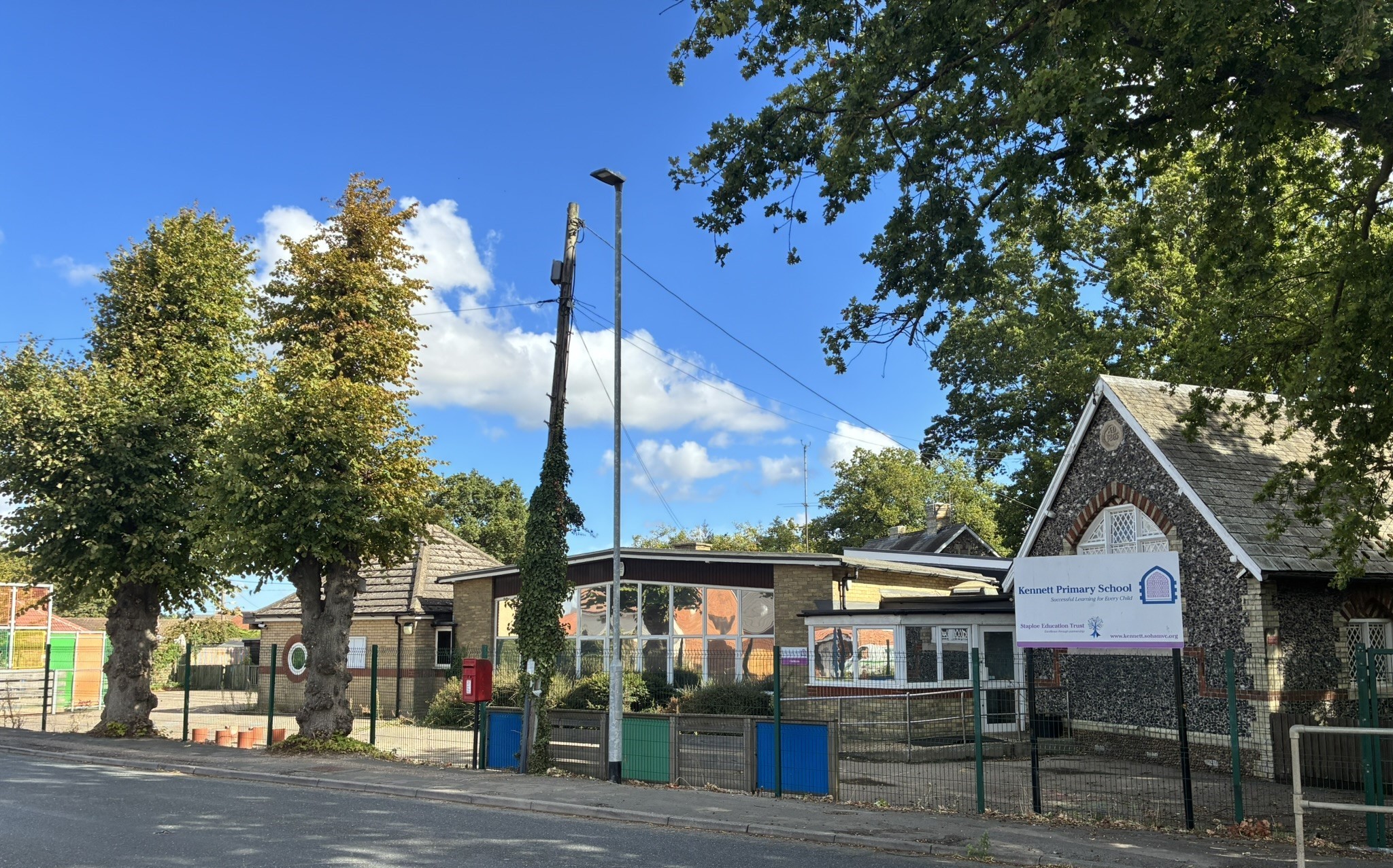 Former primary school premises in Kennett Suffolk BTG Eddisons April 2026