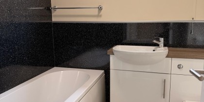 8 Bathroom (2)