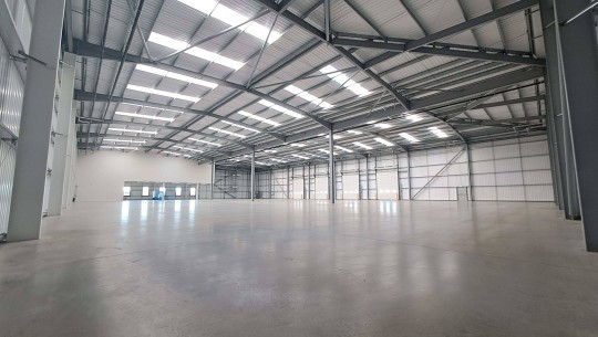 147,015 sq ft (PLP)