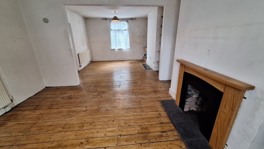 12 High Street Bradwell   living space