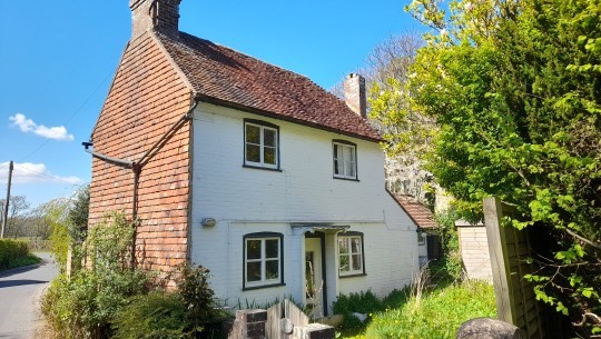 Deveys, Church Road   external