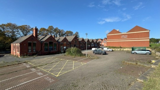 Concorde House   external
