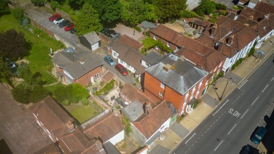 20 High Street Fareham   drone