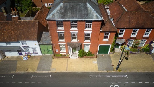 20 High Street Fareham   front