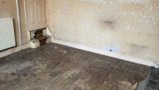 Compton Avenue   front room