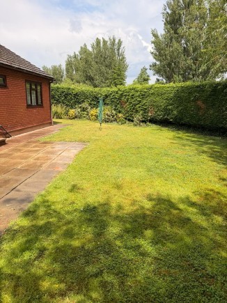 16 Garden