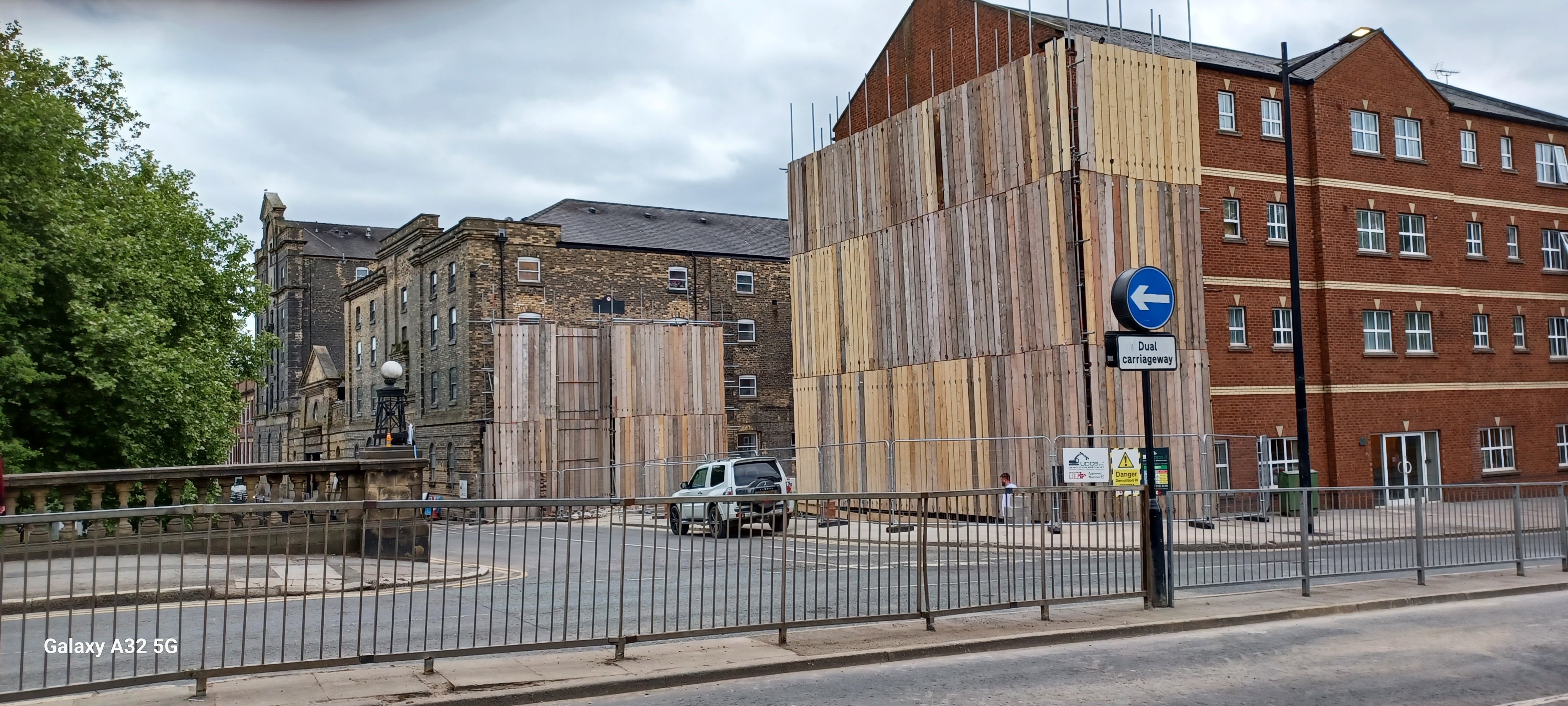 Scott's Bridge Melville Street Lincoln after image from LP 170625