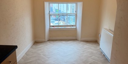10 Dining Room