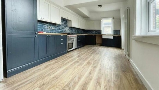 5 Tunstall Park   kitchen