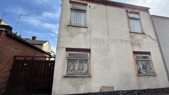 67 Uxbridge Street